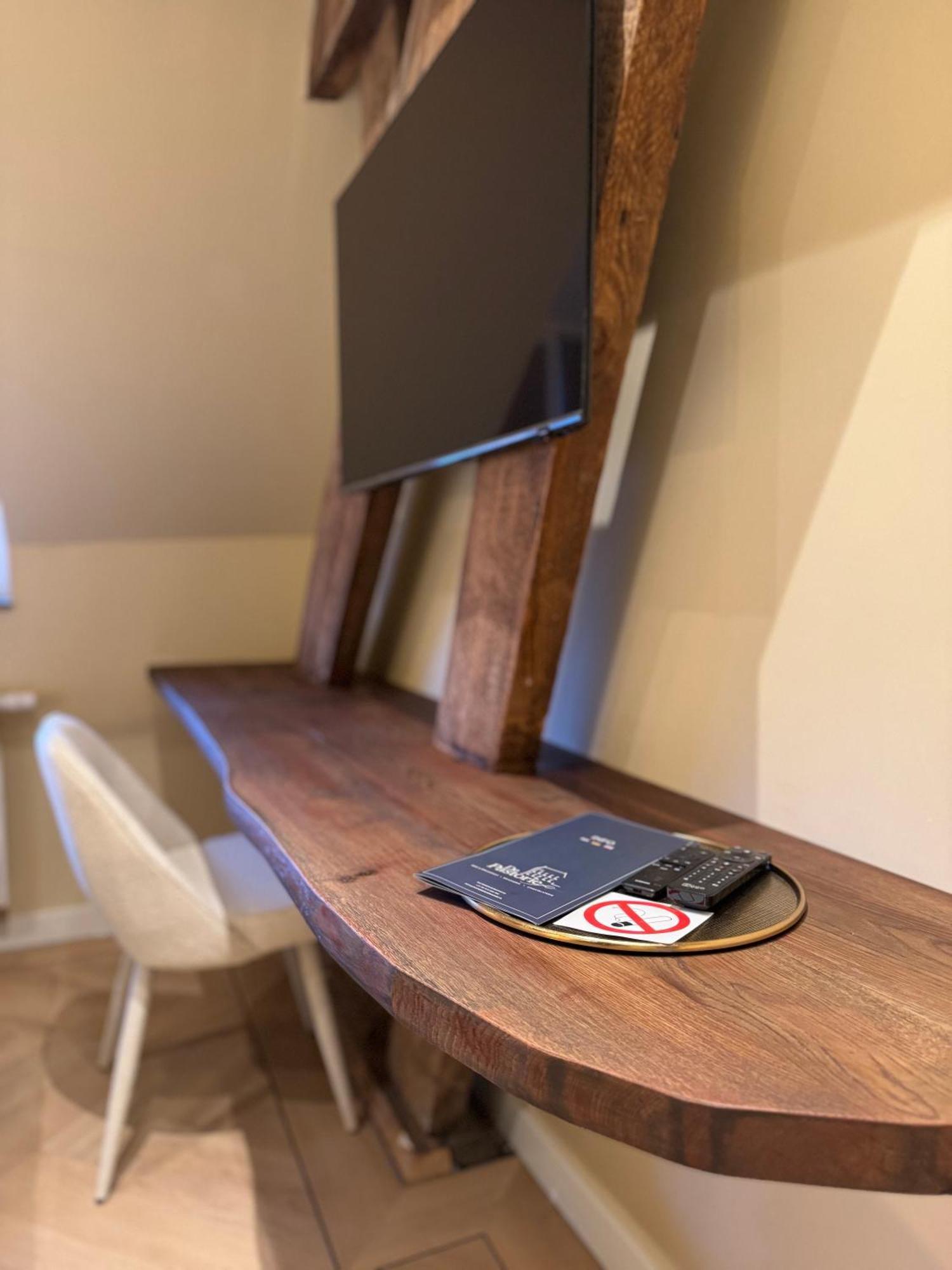 De Pastorie Bed & Breakfast Roermond Bagian luar foto