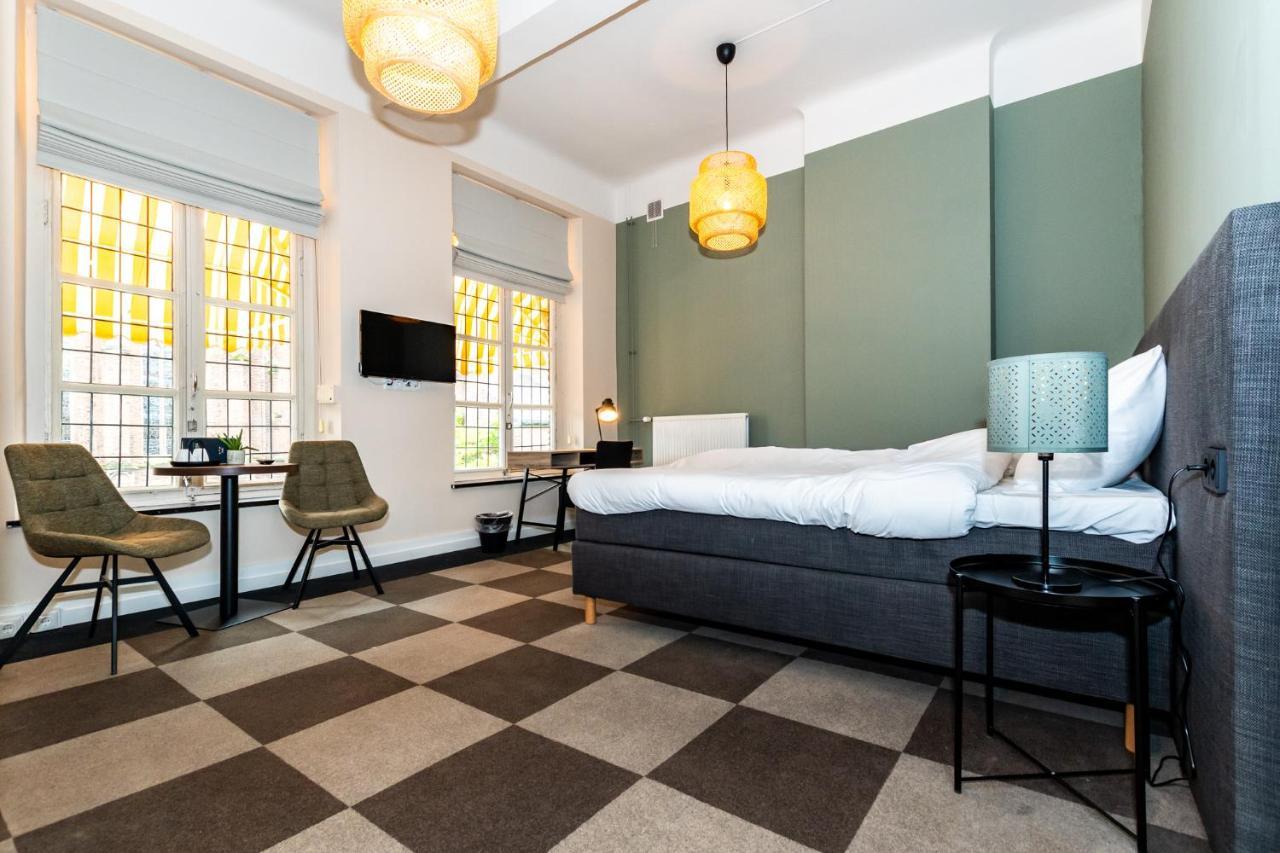 De Pastorie Bed & Breakfast Roermond Bagian luar foto